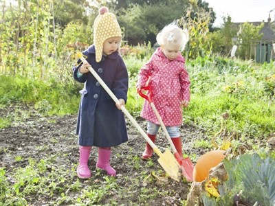 Imparare dalla natura: ecco un asilo innovativo - Nursery Fields Forever