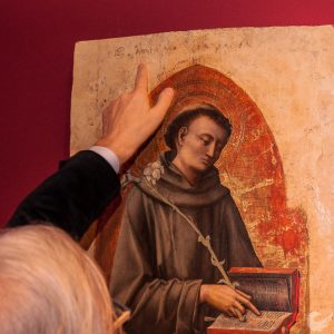 Sgarbi inaugura "i Tesori nascosti" mostra alla Pietrasanta