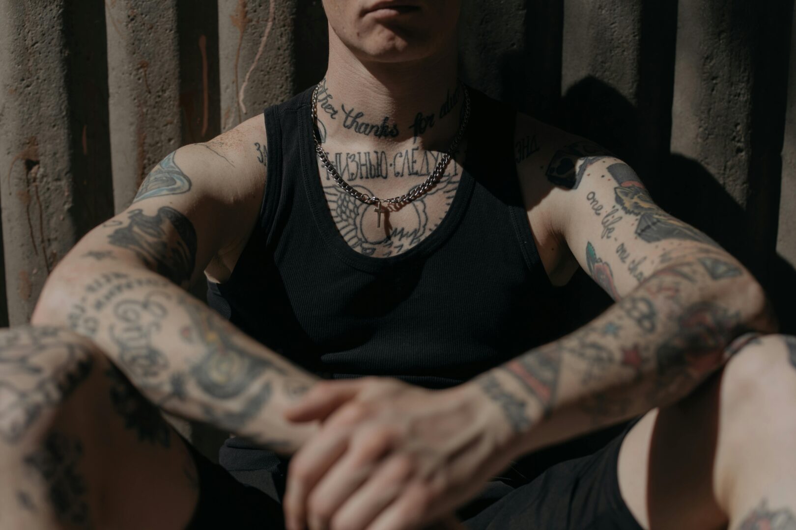 Tatuaggi dispari: perché portano fortuna?