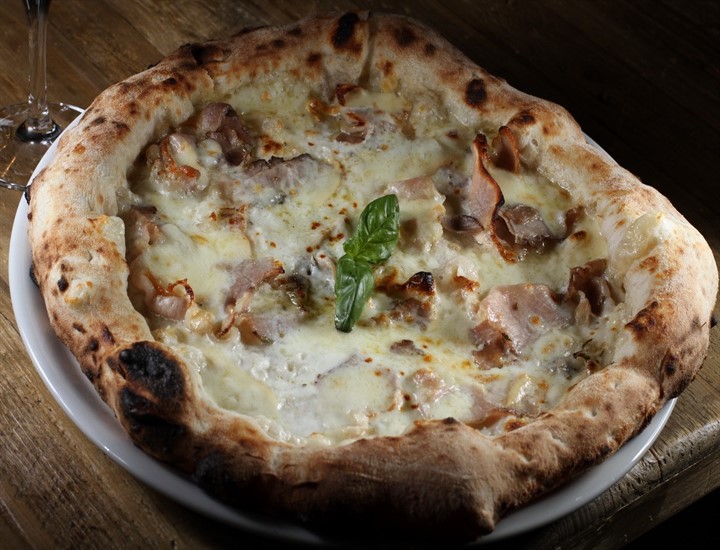 BradoPizza, la nuova offerta culinaria di casa Brado