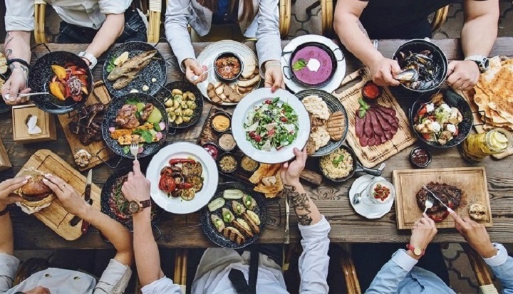 Dieta giornaliera: una giornata-tipo d'estate