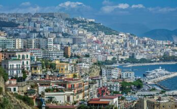Vedi Napoli e poi muori