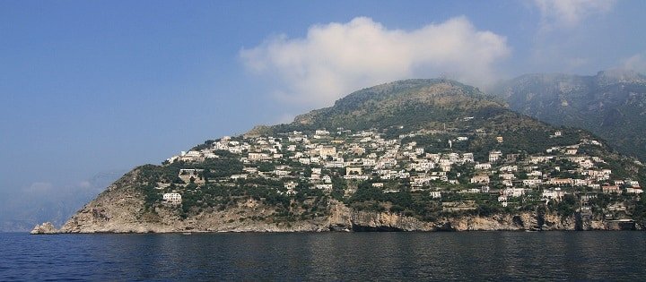 Praiano, dolce incanto della Costiera Amalfitana