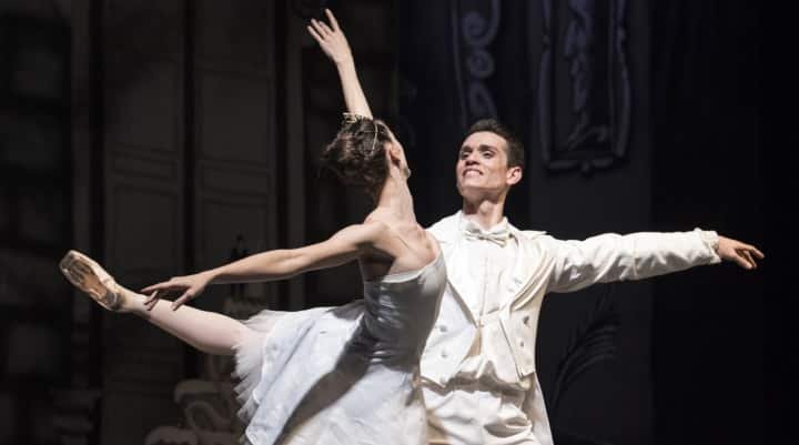 La Bella Addormentata al Teatro Bellini: la magia del balletto