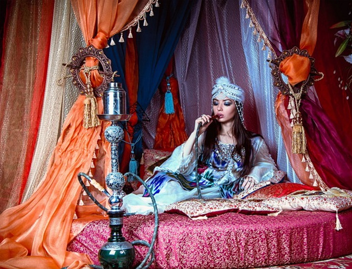 Narghilè. Origine, diffusione, effetti