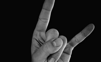L'arte del gesto. Un linguaggio tutto napoletano