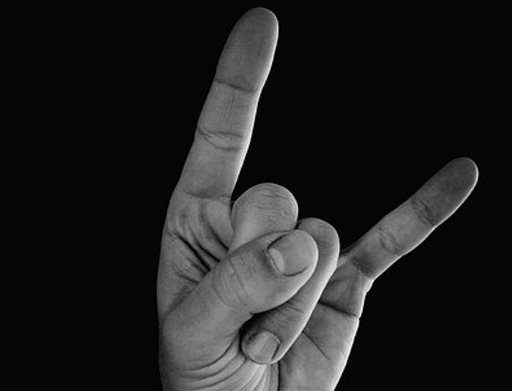 L'arte del gesto. Un linguaggio tutto napoletano