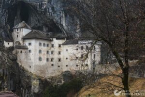 Le Grotte di Postumia e Castello di Predjama, meraviglie slovene