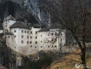 Le Grotte di Postumia e Castello di Predjama, meraviglie slovene