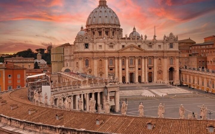 Scandali del Vaticano: i casi della Chiesa cattolica