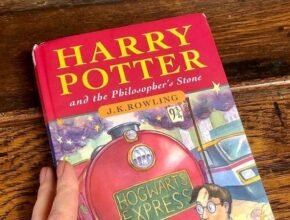 26 Giugno 1997, esce Harry Potter e la Pietra Filosofale