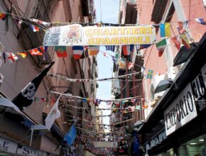 La connessione tra Napoli e la Spagna in 5 parole