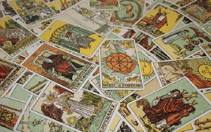 Pratiche divinatorie, arti divinatorie : tipologie e caratteristiche
