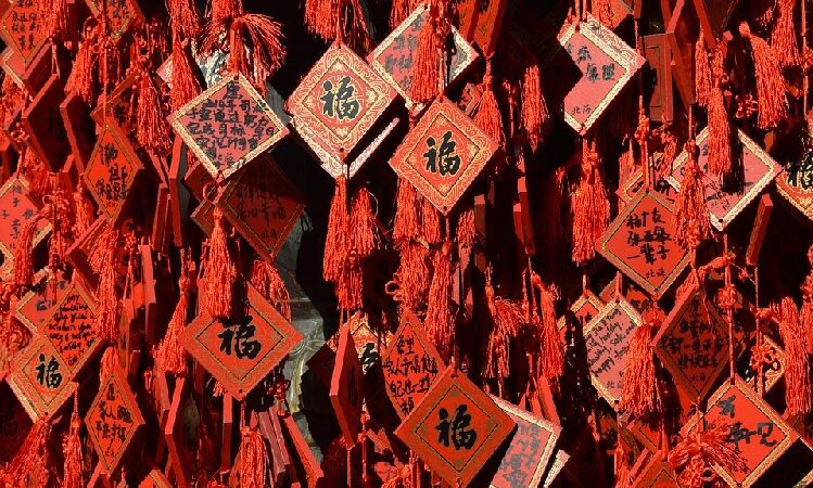 Il simbolismo di colori e numeri nella cultura cinese