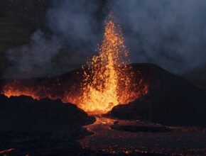 Eruzioni vulcaniche, quali sono le 5 più disastrose