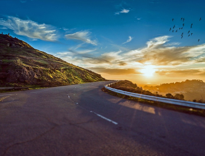 Viaggi low cost, i migliori siti web per prenotarli