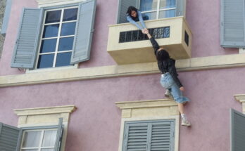 Leandro Erlich: Oltre la soglia