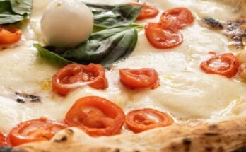 Zeroottantuno, la pizzeria all you can eat: apre a Marano il nuovo locale di Valentino Libro