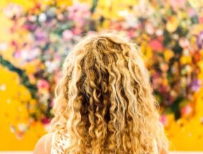 Cura dei capelli ricci: 6 consigli per avere dei ricci perfetti