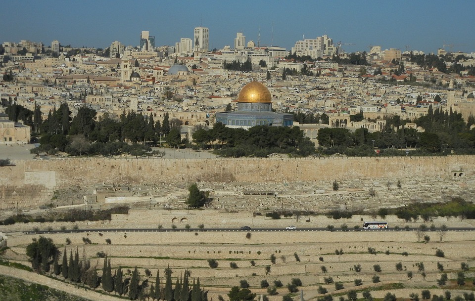 Gerusalemme liberata vs gerusalemme conquistata