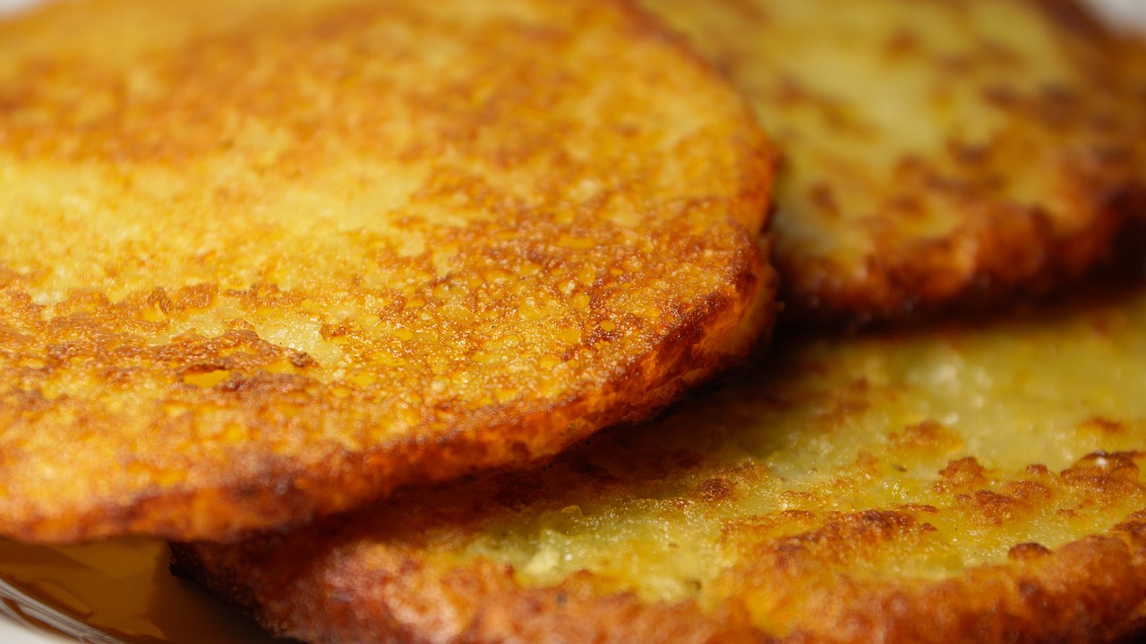 Latkes perfetti: come cucinarli in 6 step