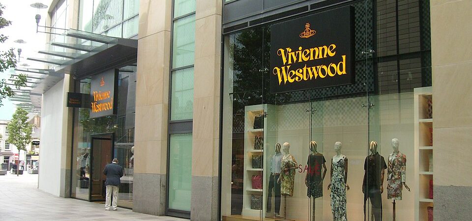 Come Vivienne Westwood ha rivoluzionato la moda