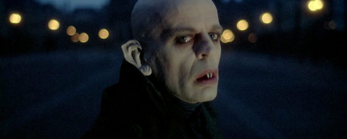 Il vampiro nel cinema: tra Dracula e Nosferatu