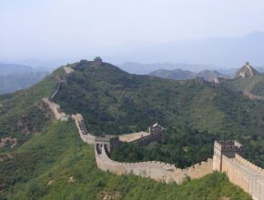 La Grande Muraglia Cinese: storia e significato simbolico