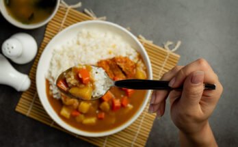 Curry Giapponese: la ricetta semplice e gustosa