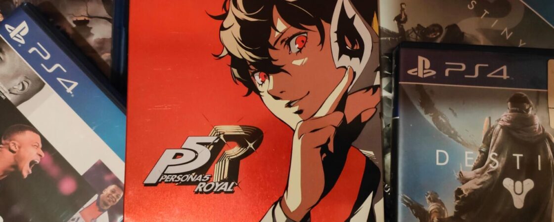 Sotto l’attenta direzione di Katsura Hashino, nel 2017 viene sviluppato da Atlus Persona 5, un gioco che si è imposto nel mercato videoludico come uno dei migliori JRPG di sempre.