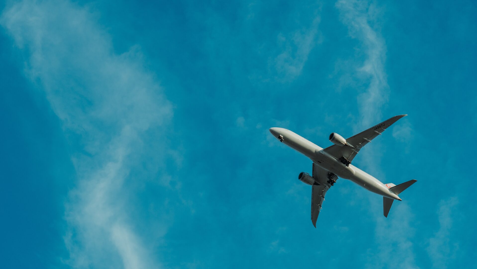 Alla Ricerca dei Voli Più Economici da Aeroporto di Orio al Serio per Settembre 2023: Consigli, Parcheggia grazie a Vologio.it