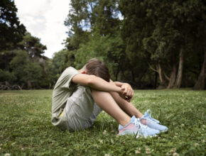 5 Modi per gestire l'adolescenza: difficoltà e consigli