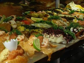 Ricetta dello smørrebrød: gli open sandwich danesi
