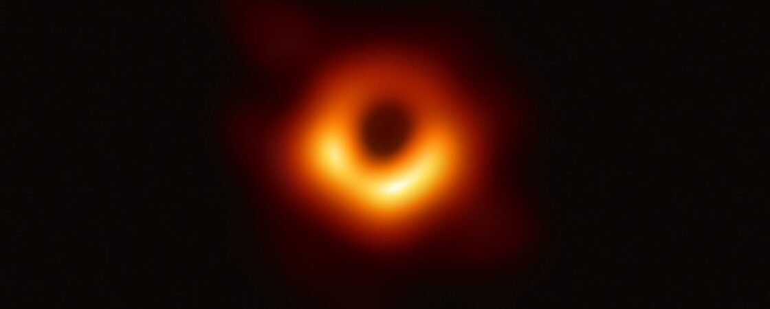 Buco nero M87*: storia di una grande scoperta