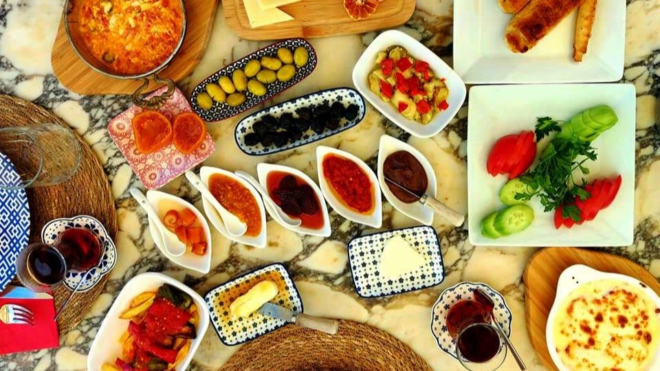 Colazione tradizionale turca: cosa si mangia?