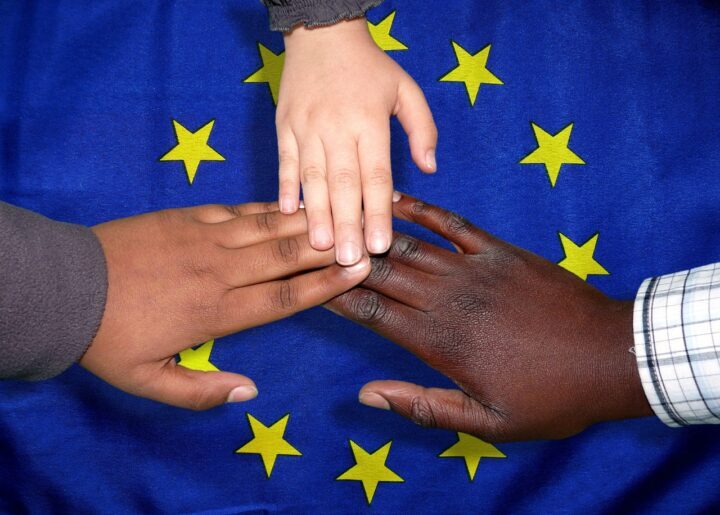 Il principio di solidarietà: dagli Stati alle persone