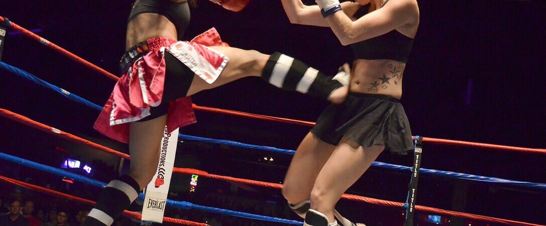 Kickboxing femminile: 4 motivi per iniziare