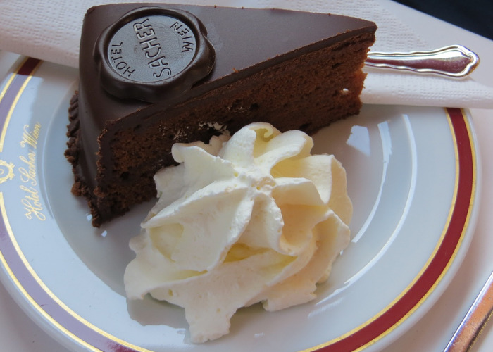Sachertorte e come prepararla: la guida definitiva