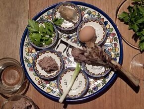 La Pasqua ebraica: struttura, rituale e piatti