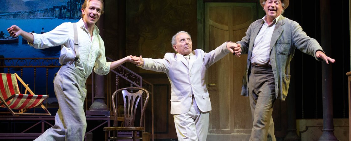 Uomo e Galantuomo con Geppy Gleijeses al Teatro Augusteo di Napoli tra mille risate