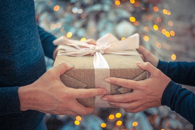 Regali di Natale economici: 5 idee low-cost