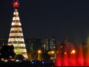 Alberi di Natale fai-da-te: 5 idee originali