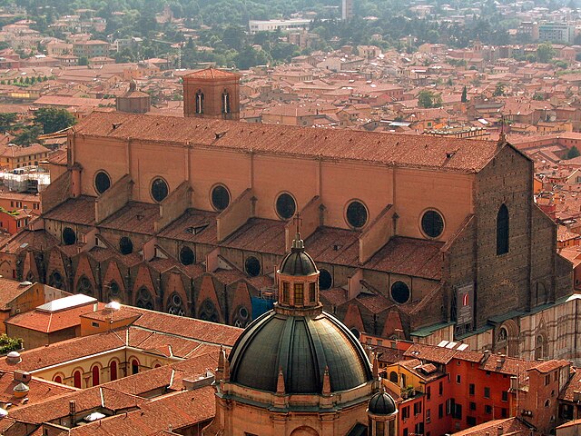 Chiese da visitare a Bologna, le 4 da non perdere