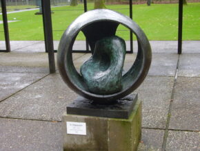Sculture di Hepworth