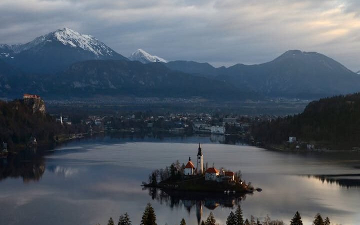 Lago di Bled, curiosità e leggenda