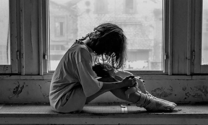 Dipendenza affettiva: perché se ne parla così tanto oggi?