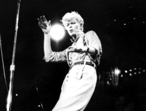 La vita di David Bowie attraverso la sua musica