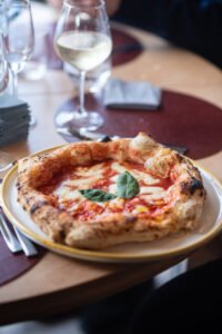 Apprendista Pizzaiolo: un'oasi culinaria nella provincia di Caserta