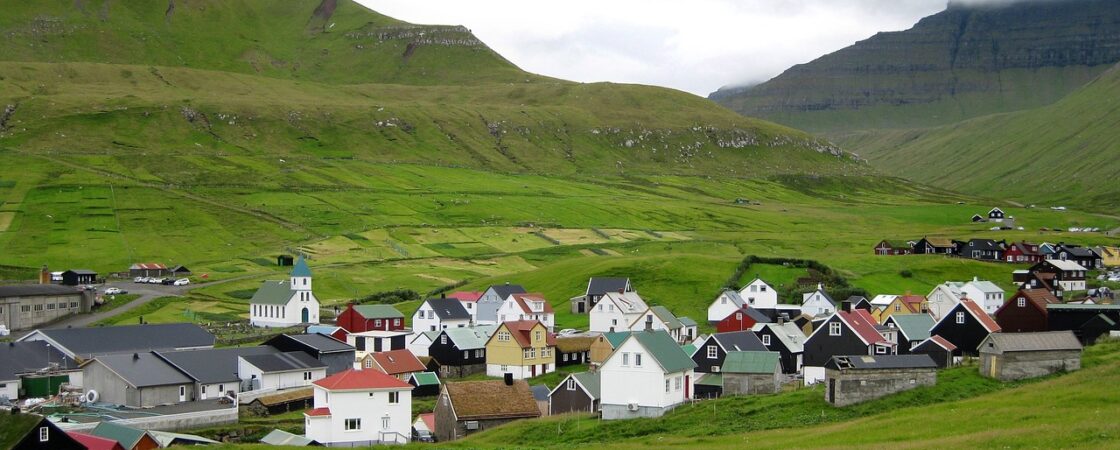 Viaggiare nelle isole Faroe: 4 luoghi da non perdere