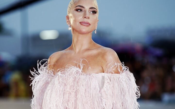 Lo stile di Lady Gaga, i 3 look più eccentrici